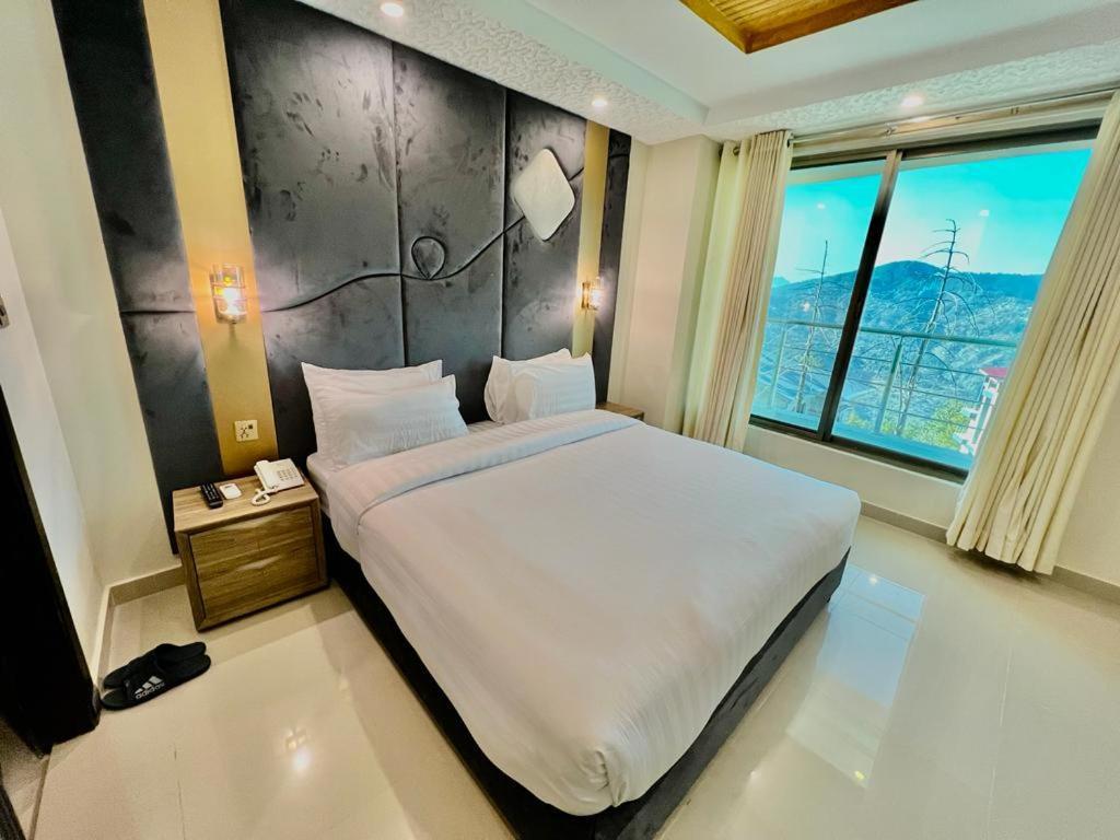 Shelton Suites Bhurban Exterior foto